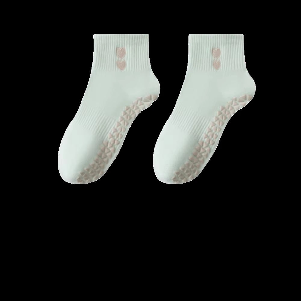Pilates Socks with Grips for Women Cute Yoga Grip Socks Non Slip Cotton Ankle Sock for Yoga Barre Ballet